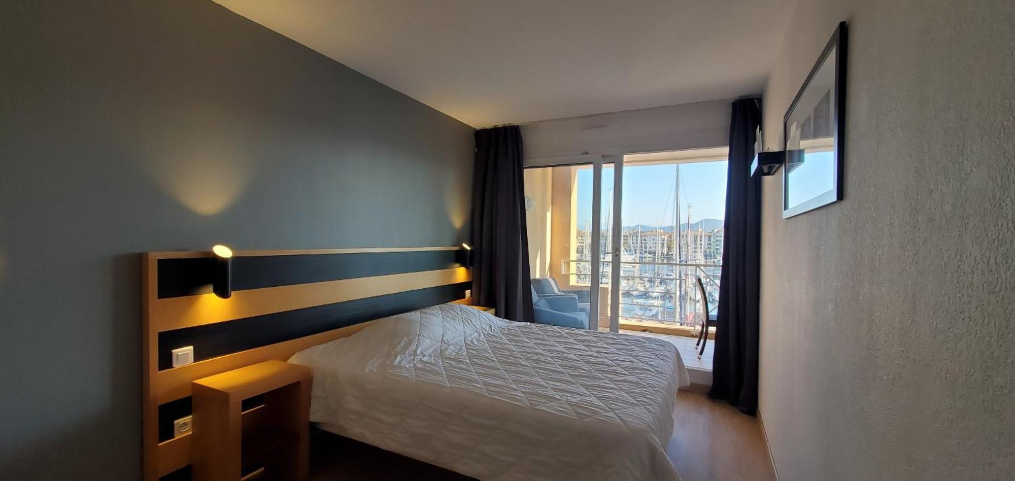 Residence Cap Hermes, Incroyable Vue Sur Le Port, Fréjus Buitenkant foto